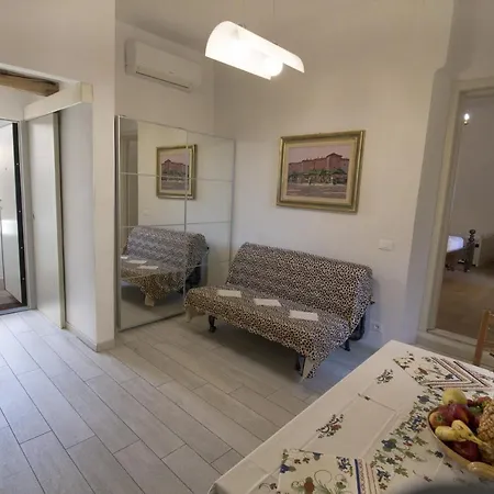 Stibbert Apartmán *
