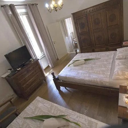 Apartament Stibbert Florencja