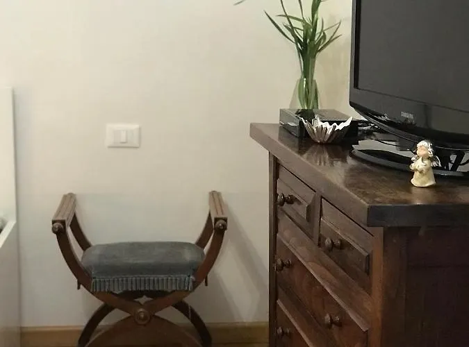 Stibbert Apartamento